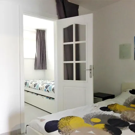 Renovado,vistas Piscina, Aire Acondicionado,wifi *