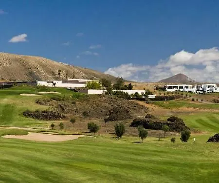 Apartman Renovado,vistas Piscina, Aire Acondicionado,wifi