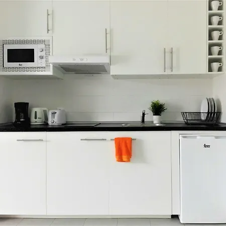 公寓 Renovado,vistas Piscina, Aire Acondicionado,wifi