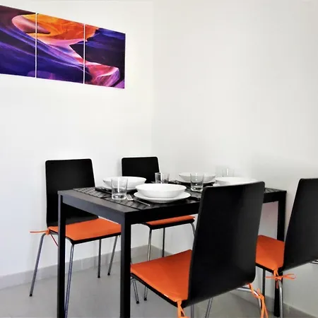 Renovado,vistas Piscina, Aire Acondicionado,wifi * بويرتو ذيل كارمين