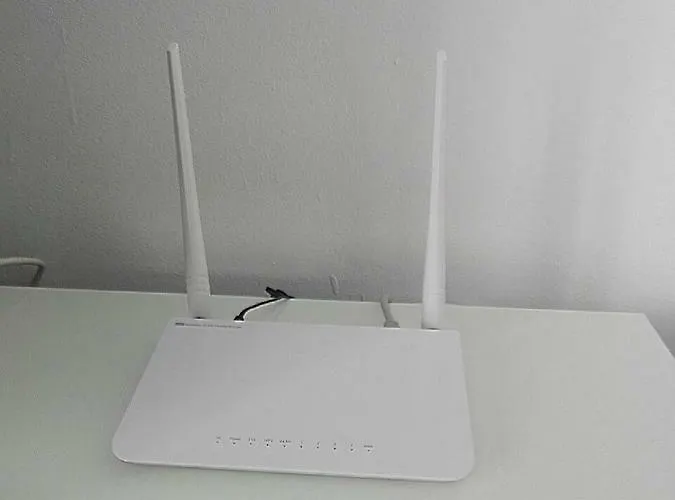 Renovado,vistas Piscina, Aire Acondicionado,wifi Apartament