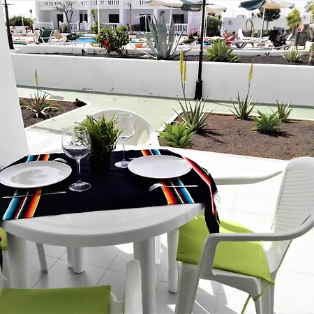 Apartamento Renovado,vistas Piscina, Aire Acondicionado,wifi Puerto del Carmen (Lanzarote)